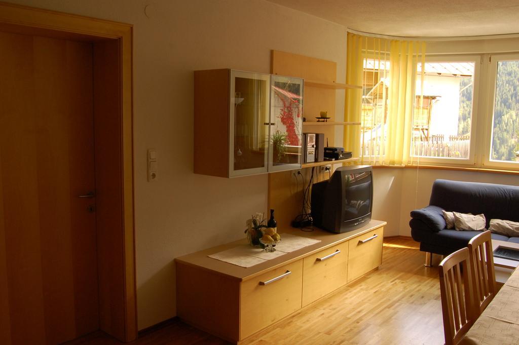 Siegele Irmgard Appartement Kappl  Kamer foto