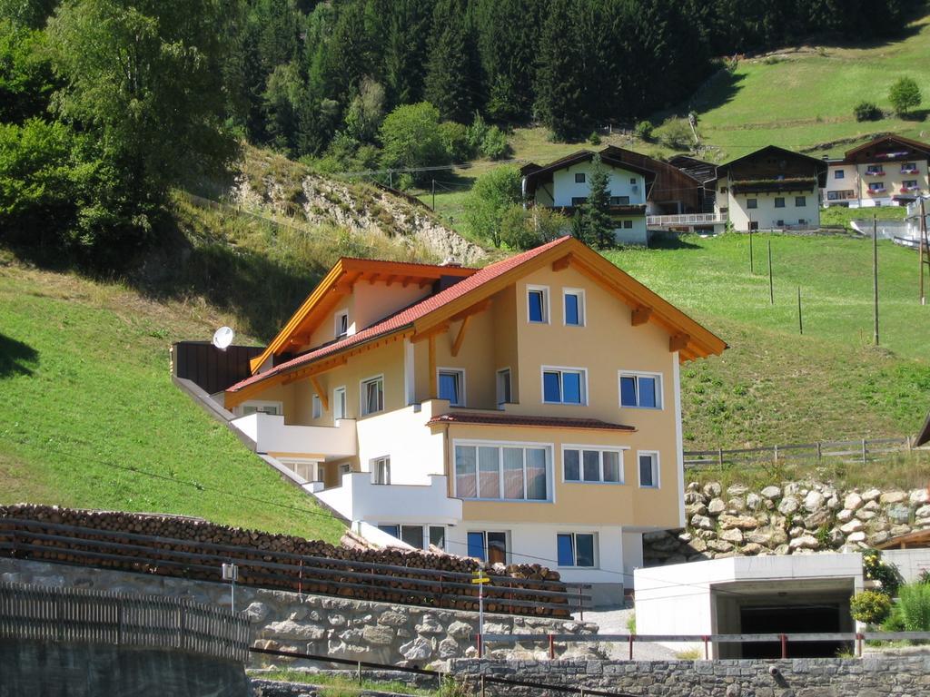 Siegele Irmgard Appartement Kappl  Buitenkant foto